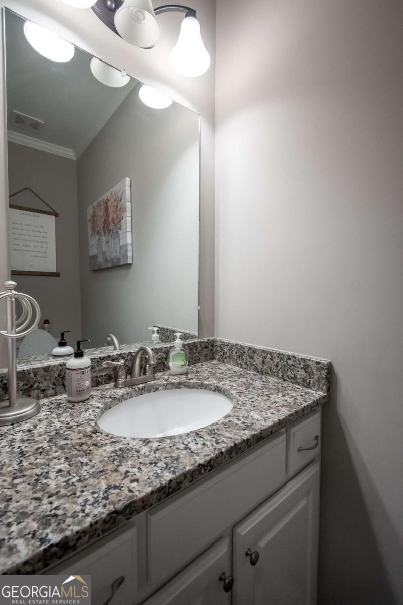 207 Stagecoach Danielsville - 8