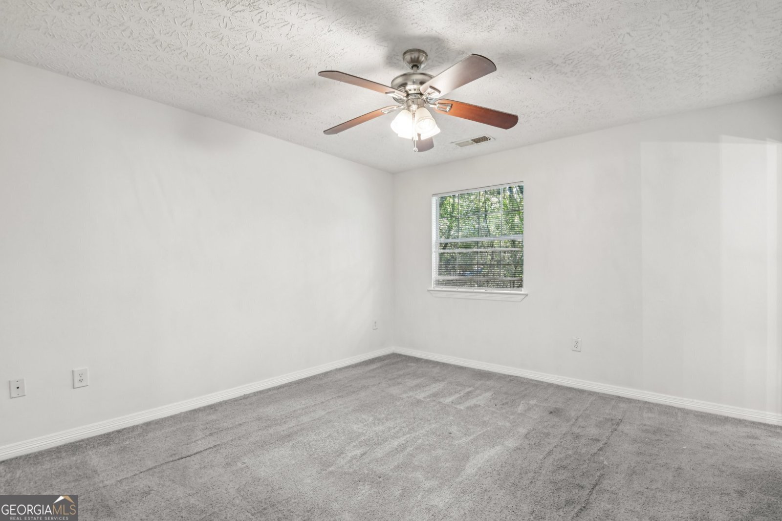 103 Circle Drive Ellenwood - 24
