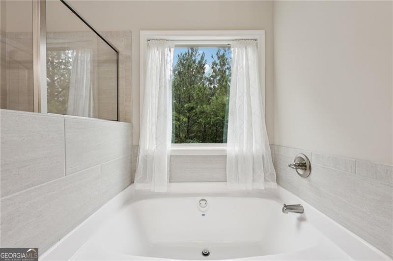 2085 Black Pebble Circle Buford - 37