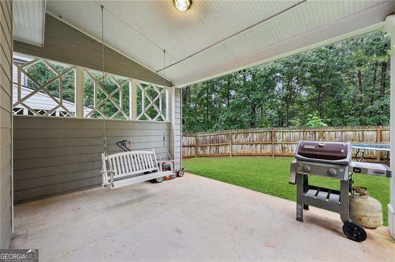 2085 Black Pebble Circle Buford - 40