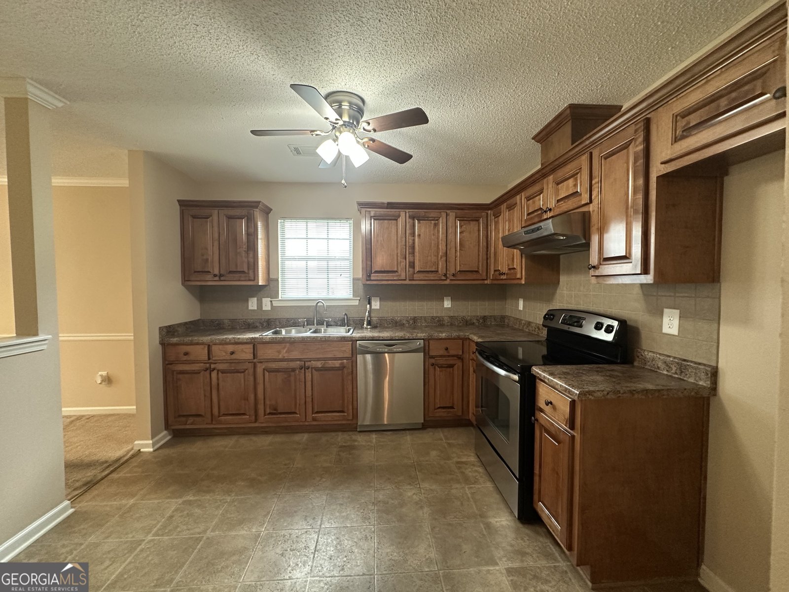 250 Summer Hill Circle Stockbridge - 12