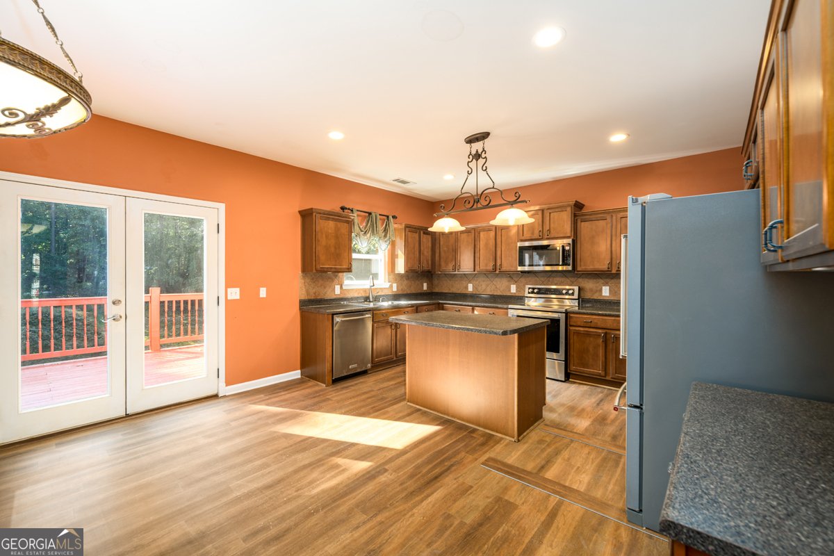 5610 WOODED VALLEY Way Flowery Branch - 11
