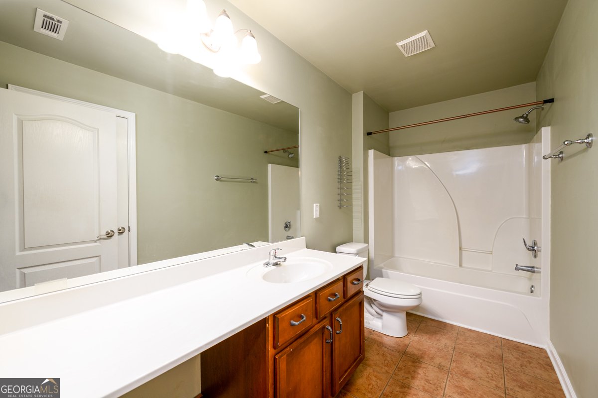 5610 WOODED VALLEY Way Flowery Branch - 33