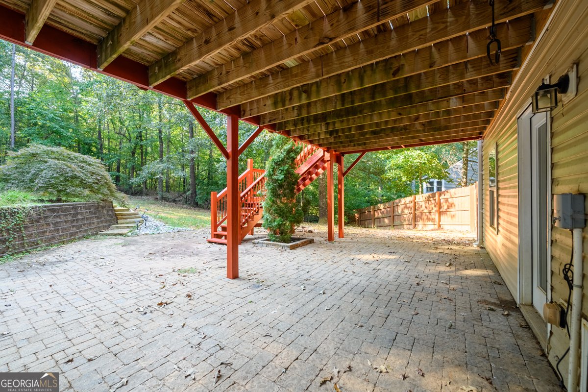 5610 WOODED VALLEY Way Flowery Branch - 46