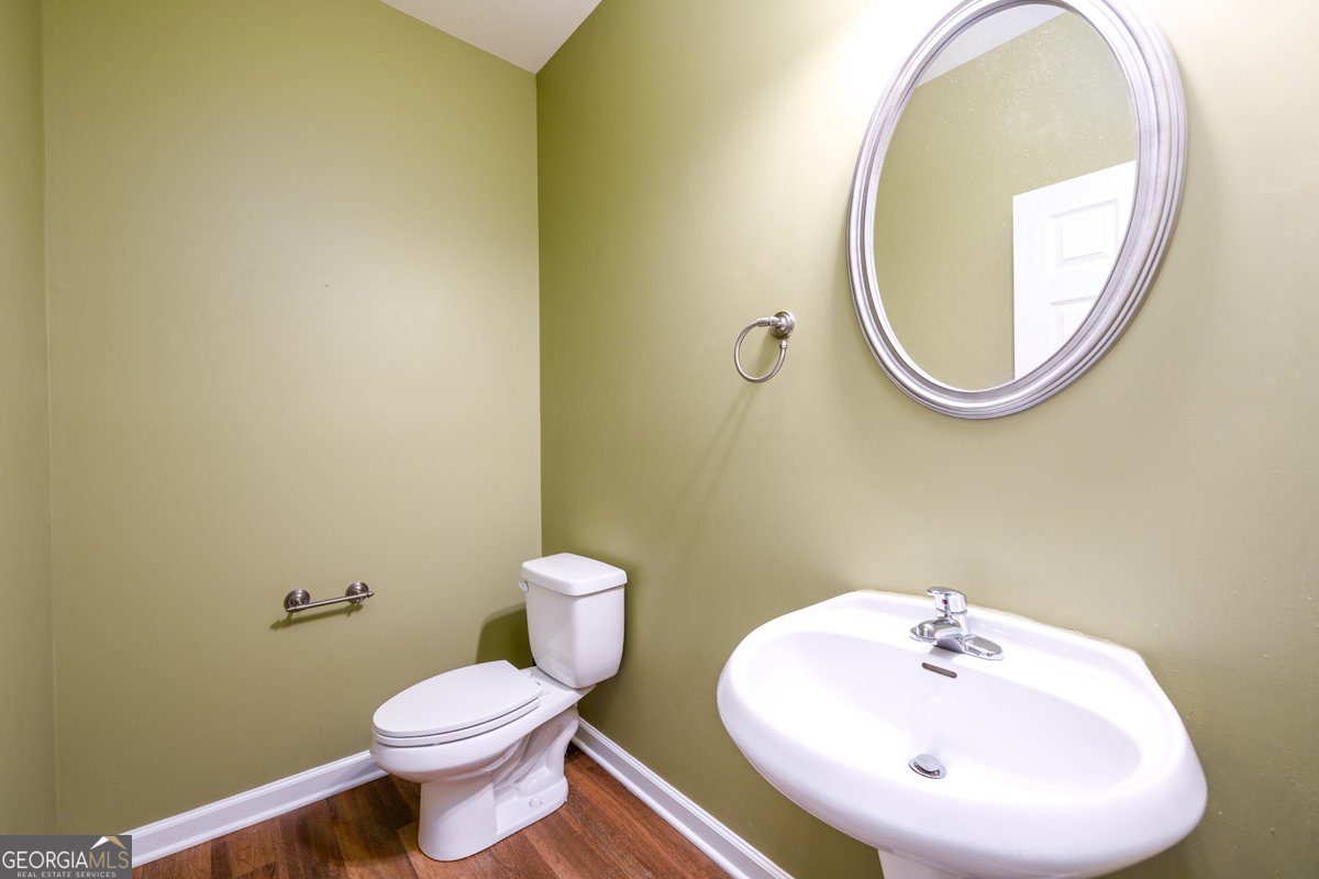 5610 WOODED VALLEY Way Flowery Branch - 5