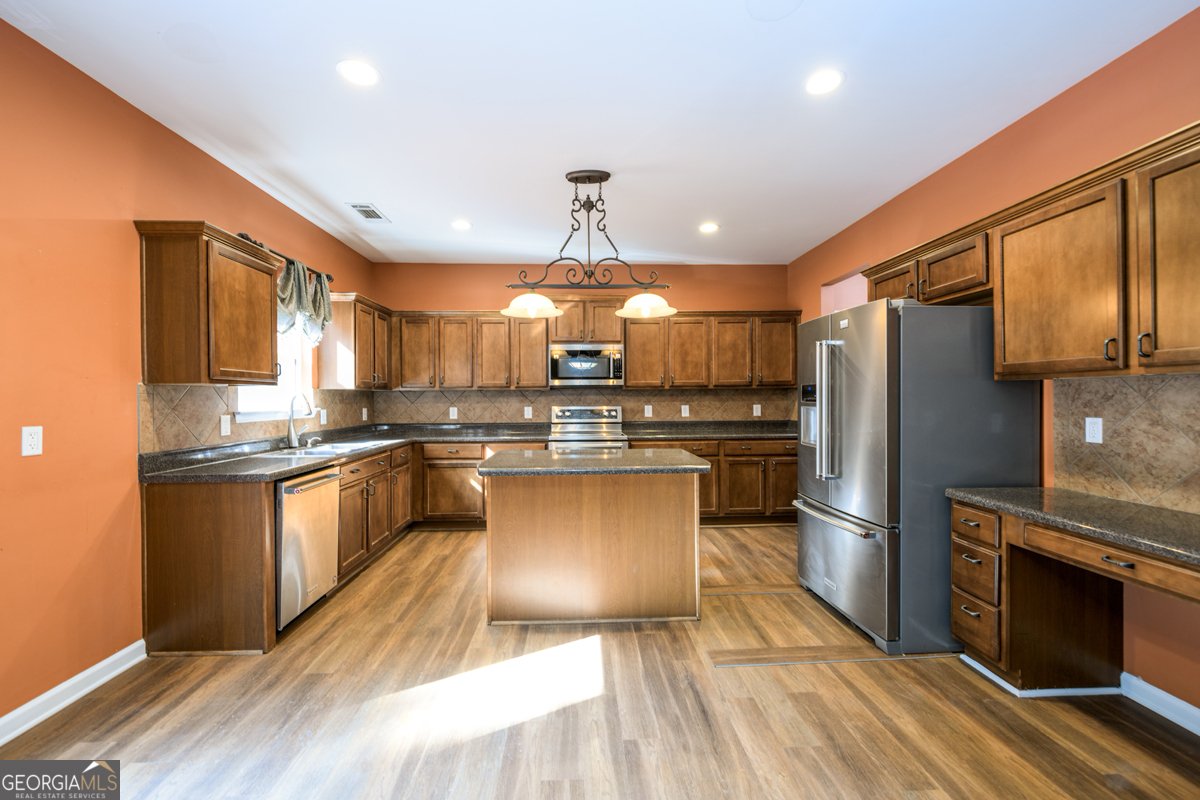 5610 WOODED VALLEY Way Flowery Branch - 9