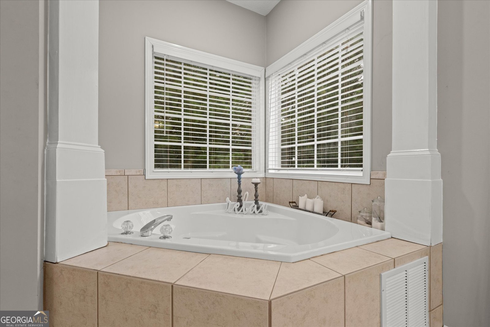 176 Oak Leaf Drive Carrollton - 27
