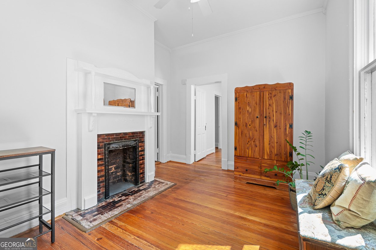 369 Cherokee Place Atlanta - 1