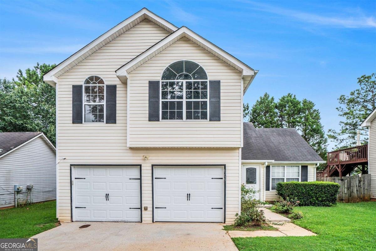 6239 Mathews Drive Lithonia - 1