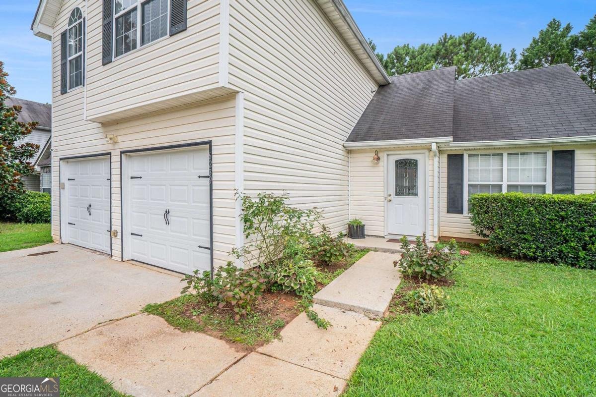 6239 Mathews Drive Lithonia - 3
