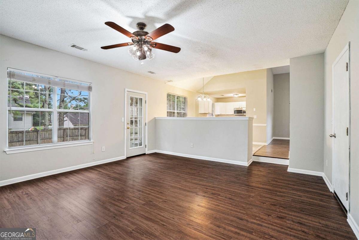 6239 Mathews Drive Lithonia - 7