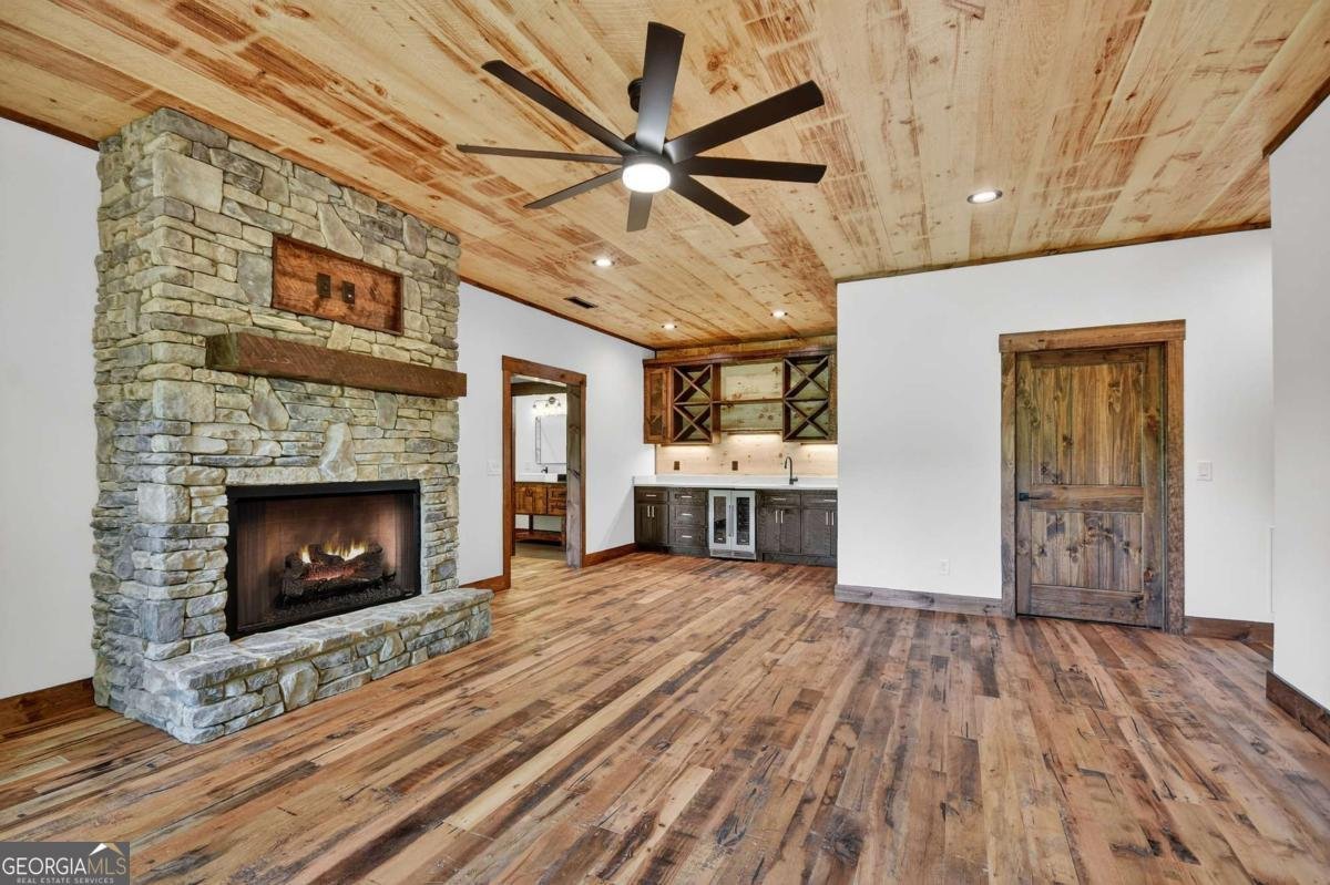 411 Amber Ridge Blue Ridge - 10