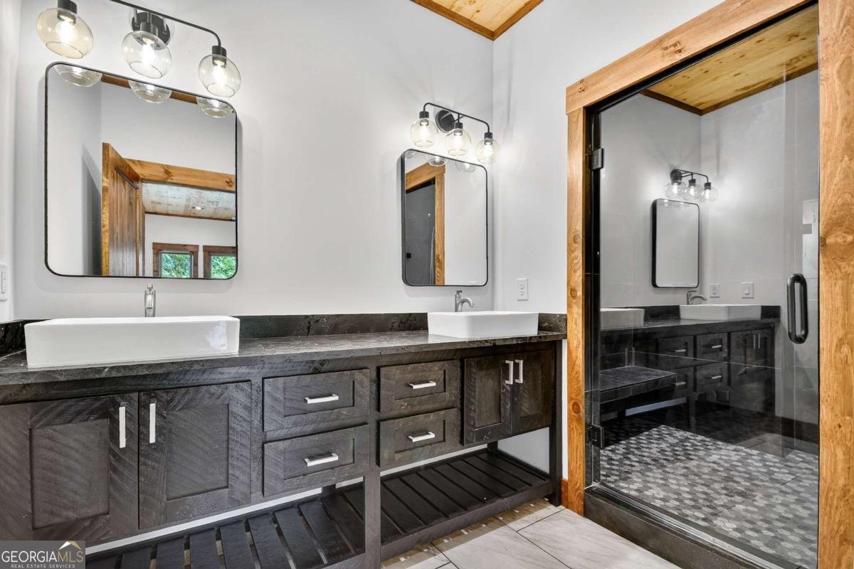 411 Amber Ridge Blue Ridge - 16