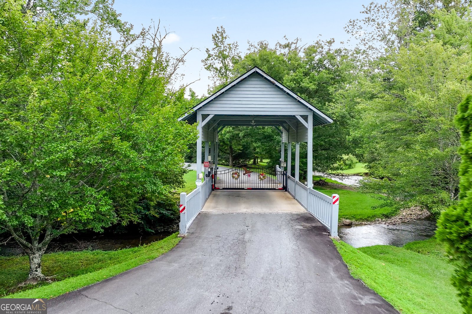 434 Whispering Pine Lane Cherry Log - 31