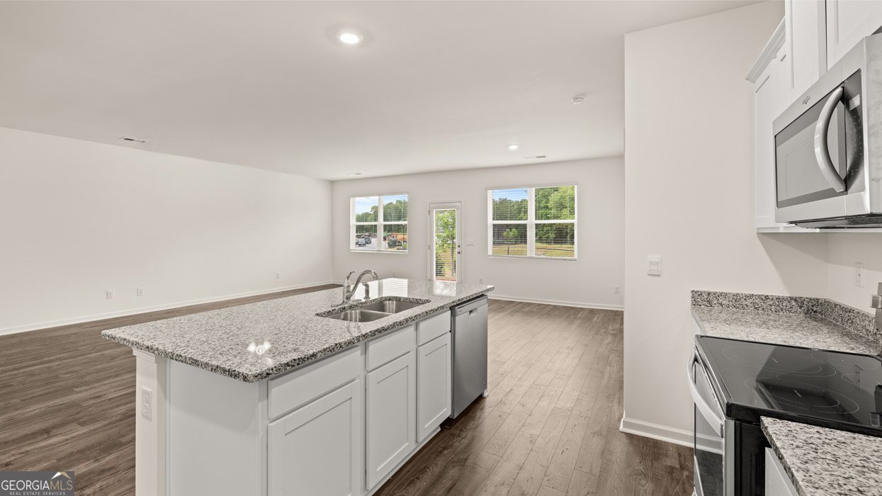 25 Holland Cove Winder - 13