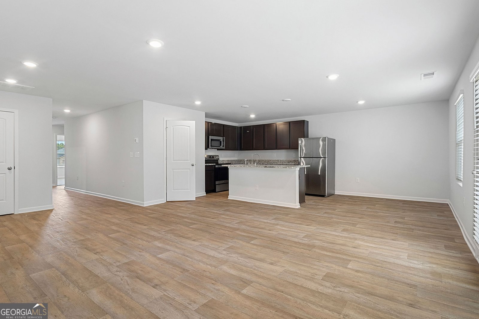 7237 Winterberry Circle Macon - 11