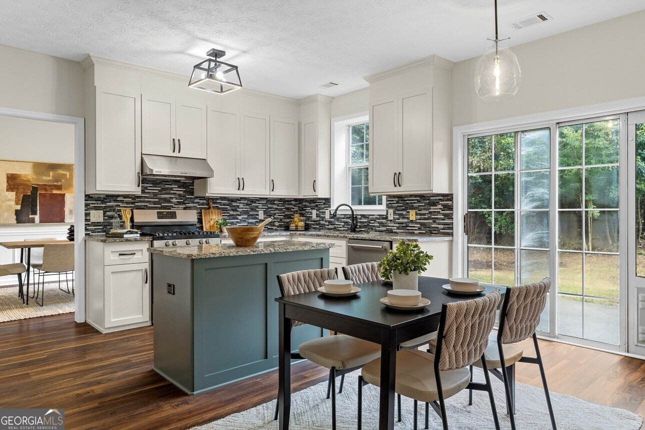 1960 Overland Crossing Alpharetta - 26