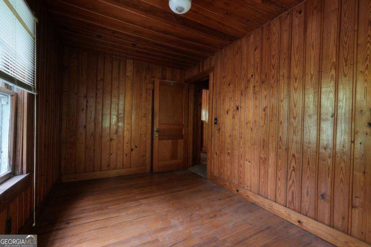 333 Lickskillet Road Blue Ridge - 33