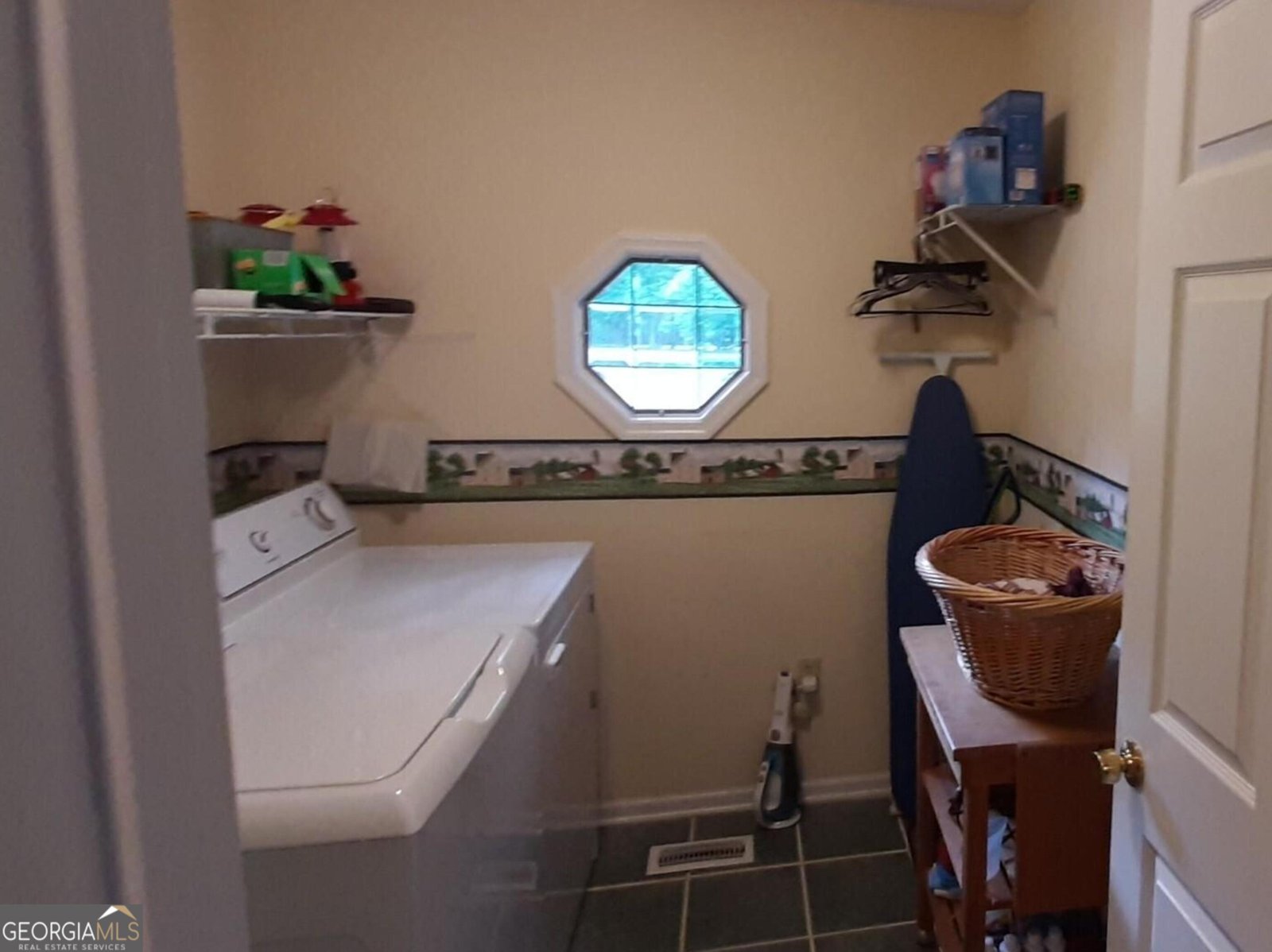 934 McCollum Road Barnesville - 32