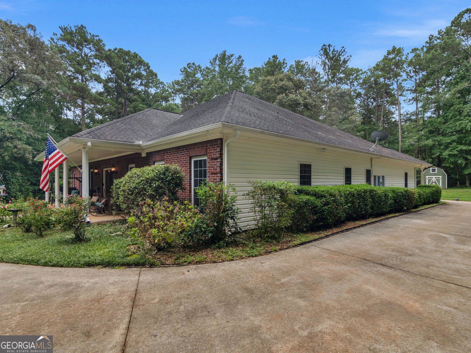 190 Oak Hill Cir Covington - 41