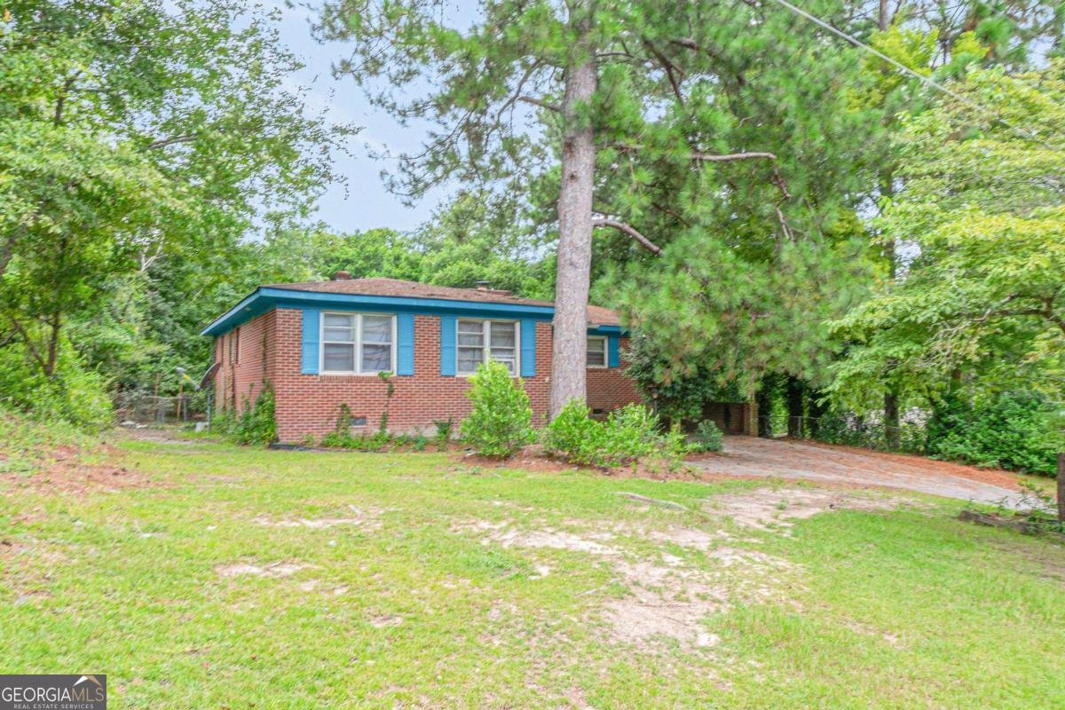 3033 Manchester Drive Macon - 1