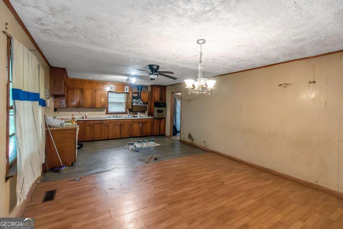 3033 Manchester Drive Macon - 8
