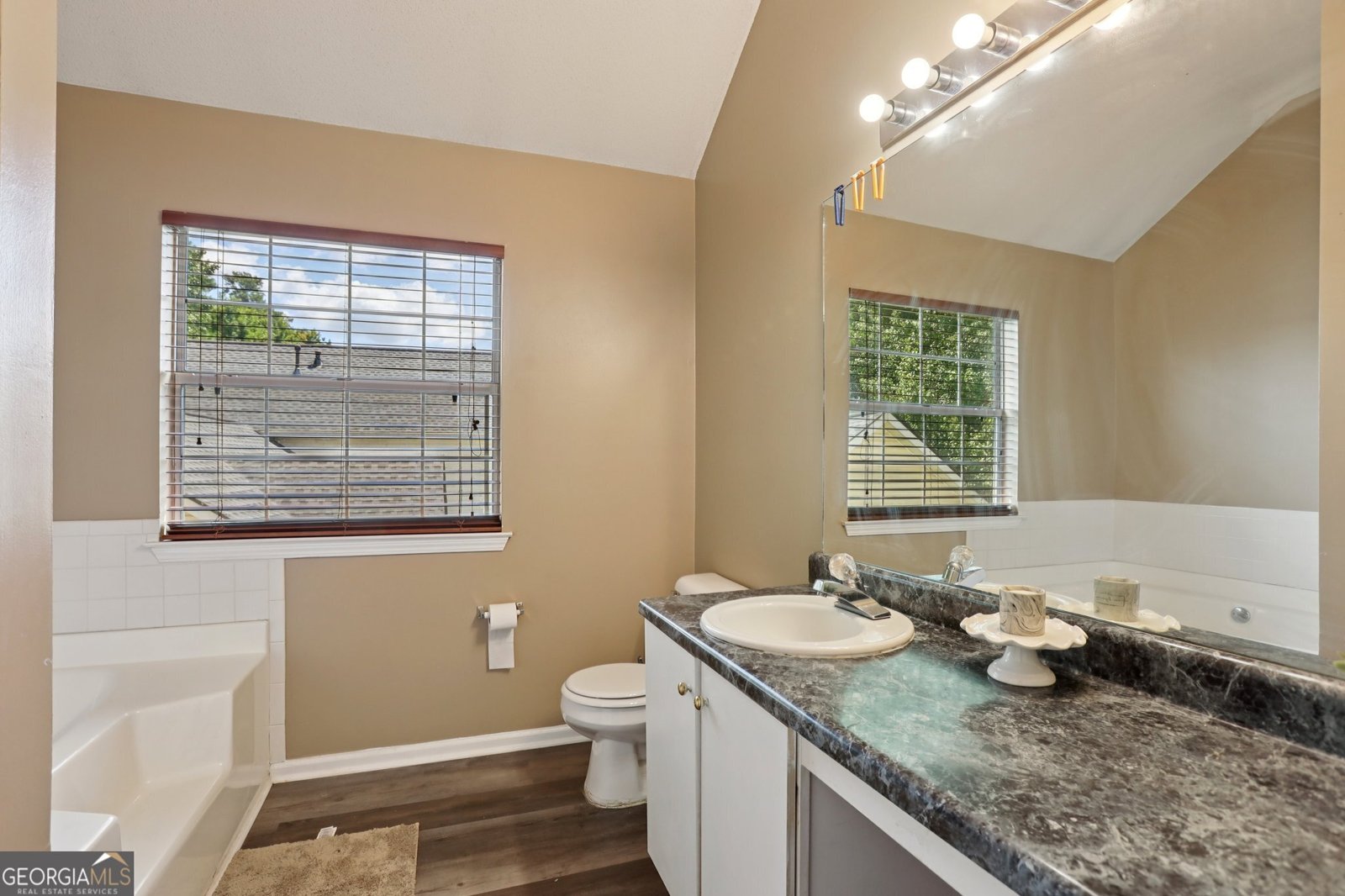 832 Asbury Way Lithonia - 24