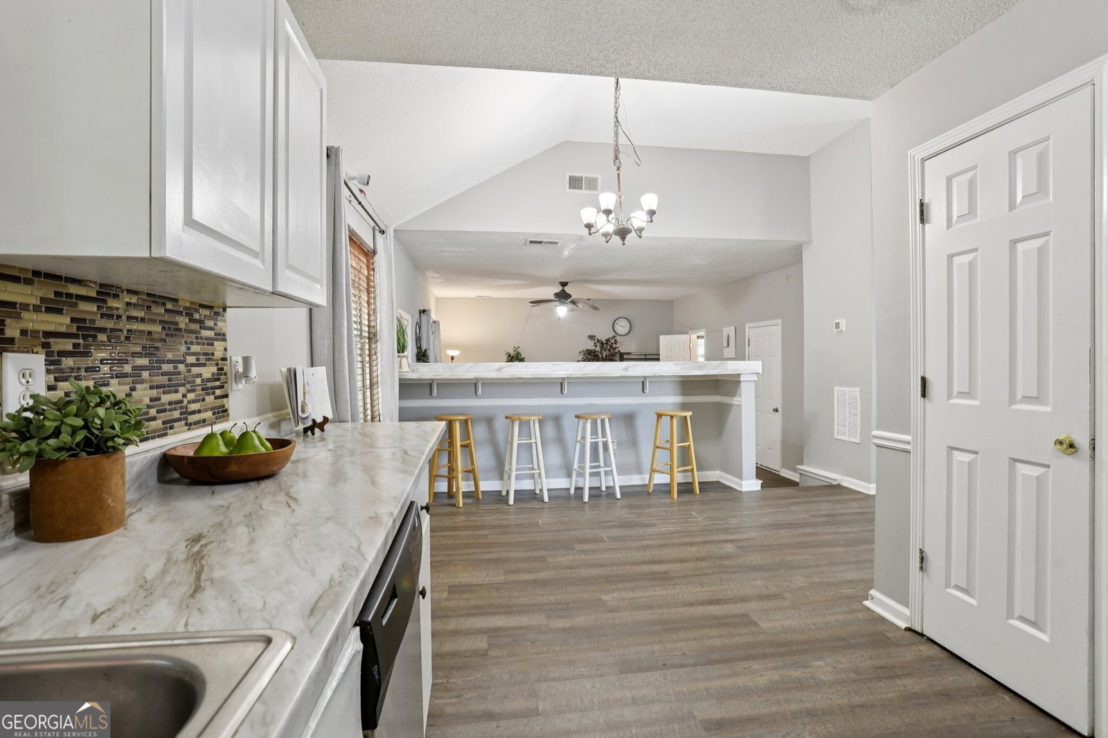 832 Asbury Way Lithonia - 9