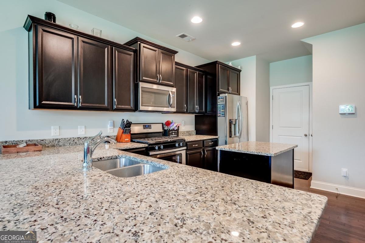 4072 Elsdon Drive Austell - 4