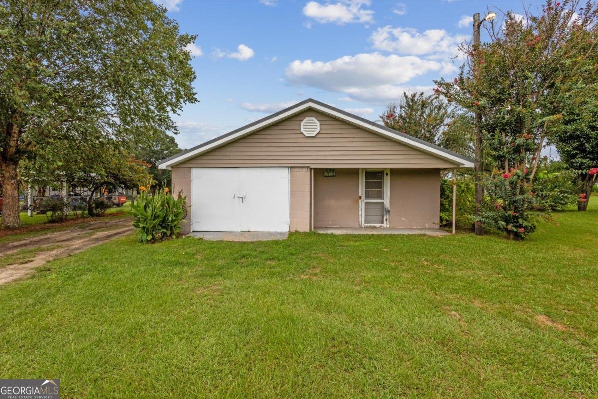2195 Montgomery Street Kite - 12