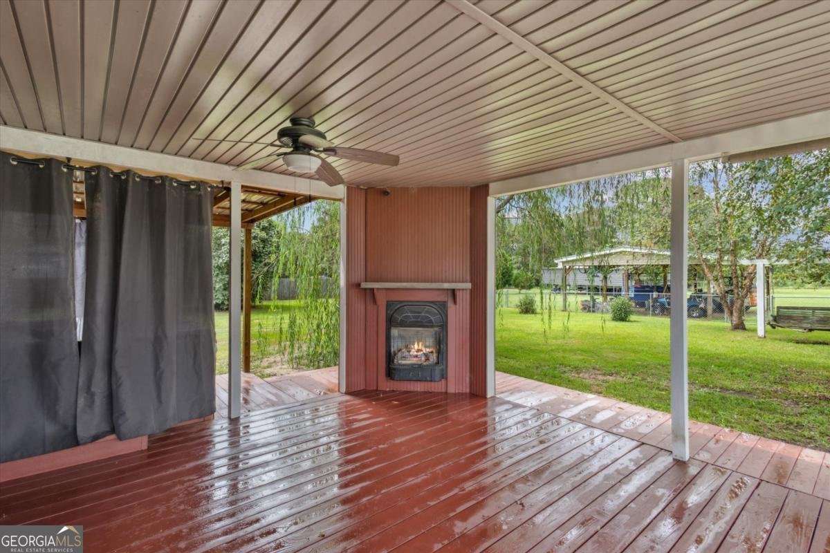 2195 Montgomery Street Kite - 13
