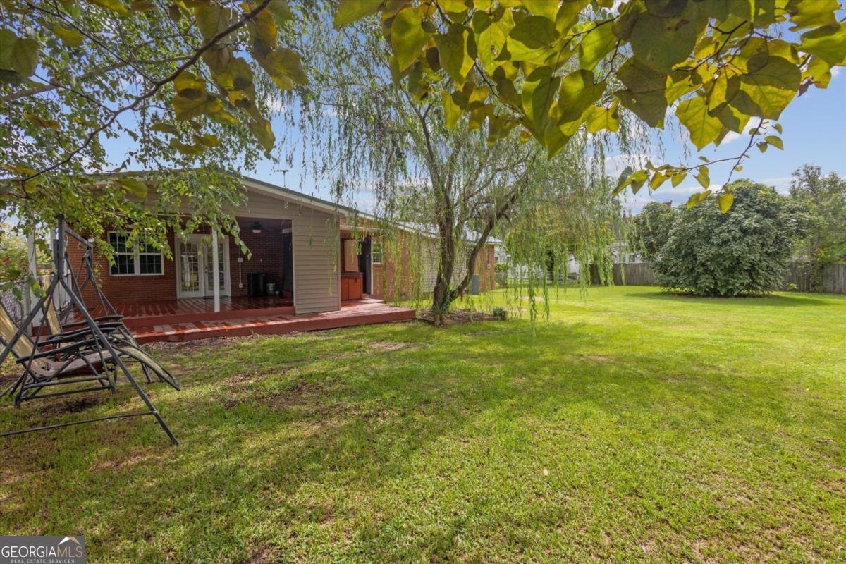 2195 Montgomery Street Kite - 14