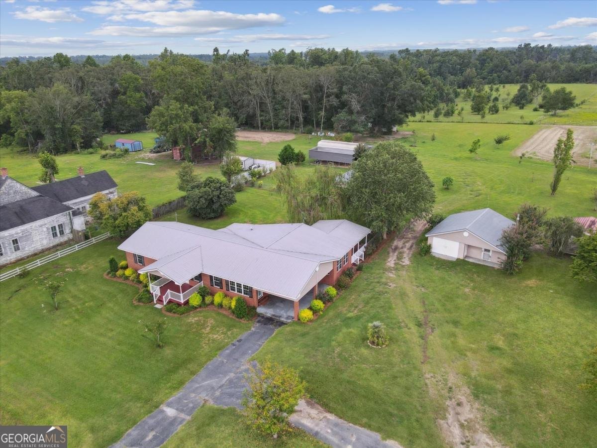 2195 Montgomery Street Kite - 30