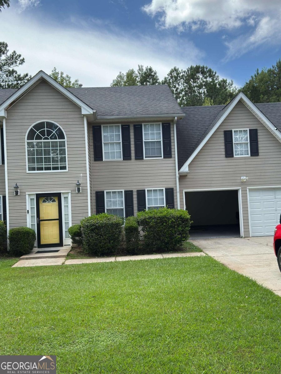 520 Harvick Circle Stockbridge - 2