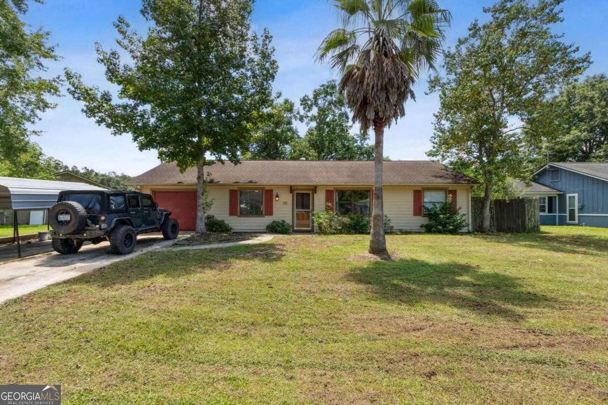 135 Woodhaven Drive Kingsland - 1