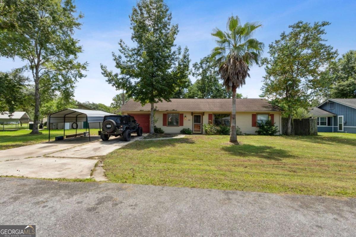 135 Woodhaven Drive Kingsland - 2