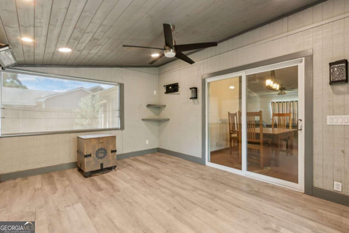 135 Woodhaven Drive Kingsland - 28
