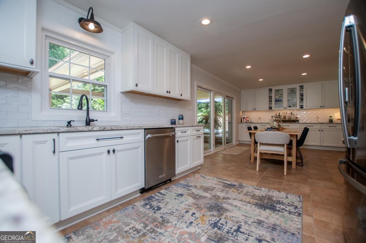 2570 Hawthorne Drive Atlanta - 15