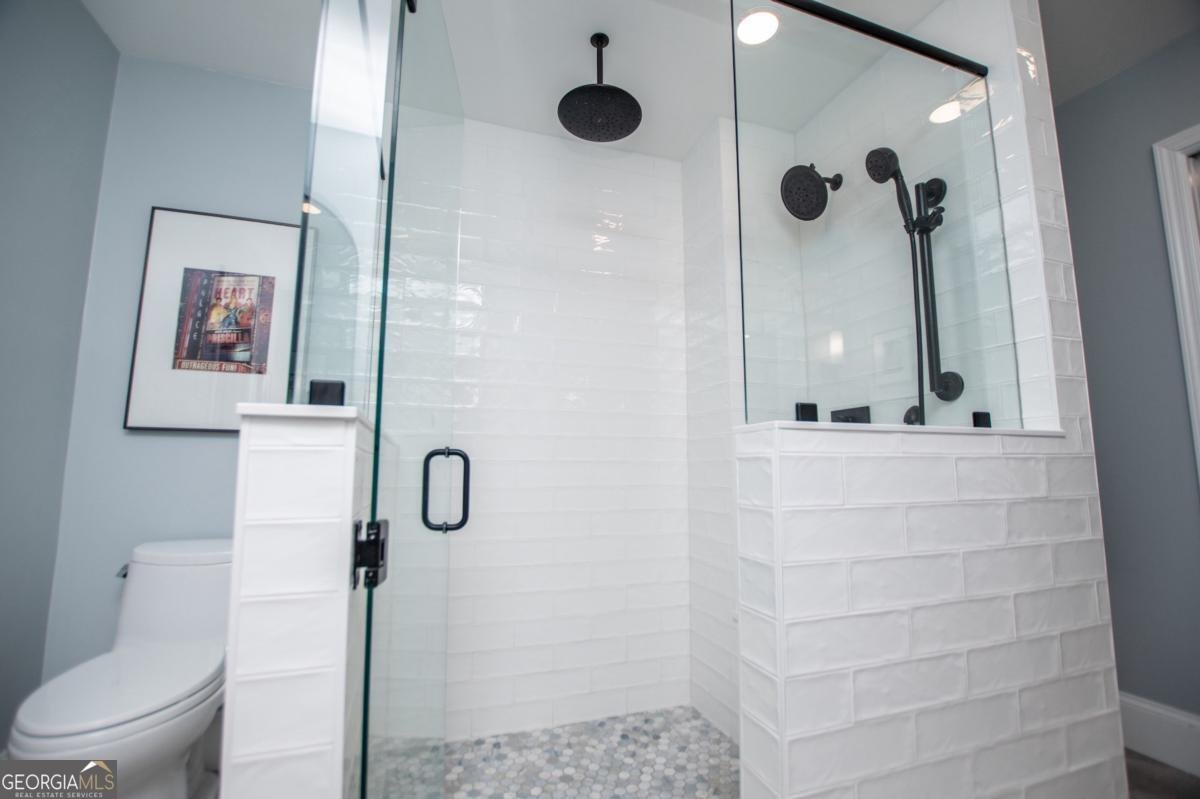 2570 Hawthorne Drive Atlanta - 24