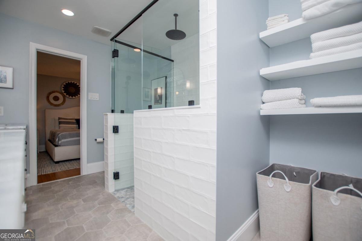 2570 Hawthorne Drive Atlanta - 25