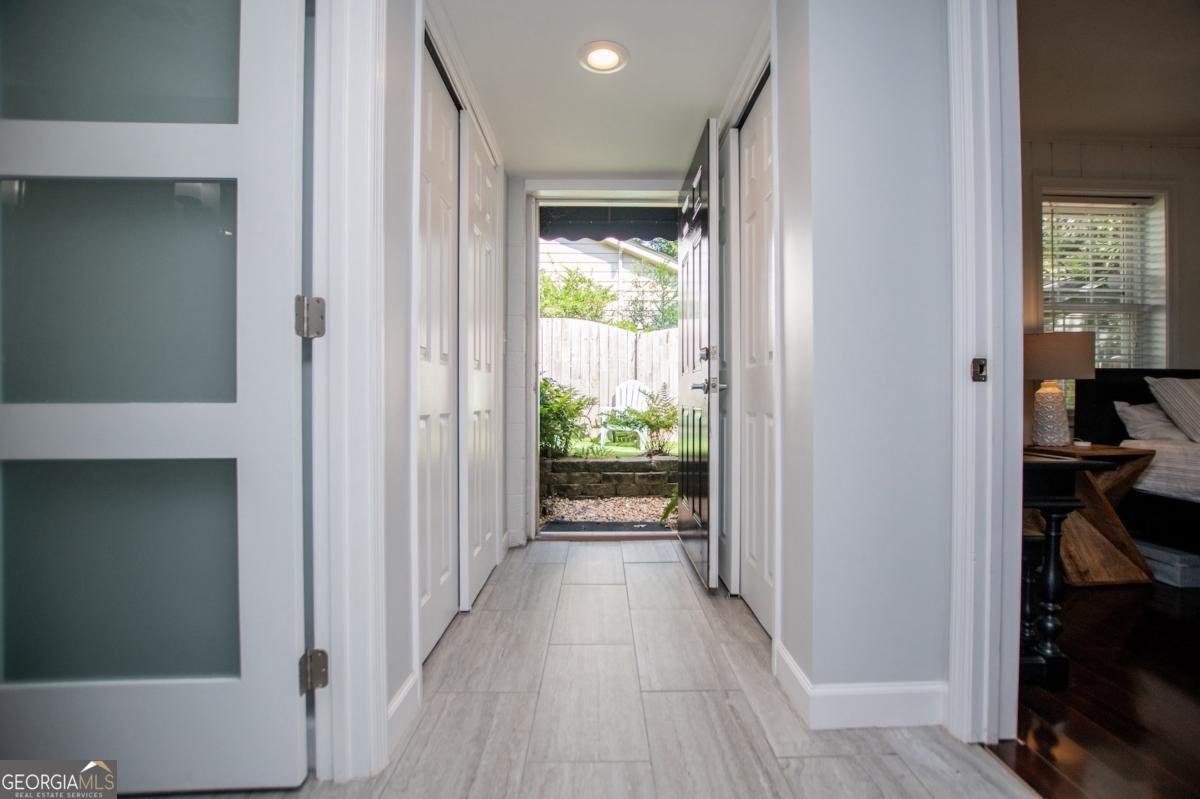 2570 Hawthorne Drive Atlanta - 43
