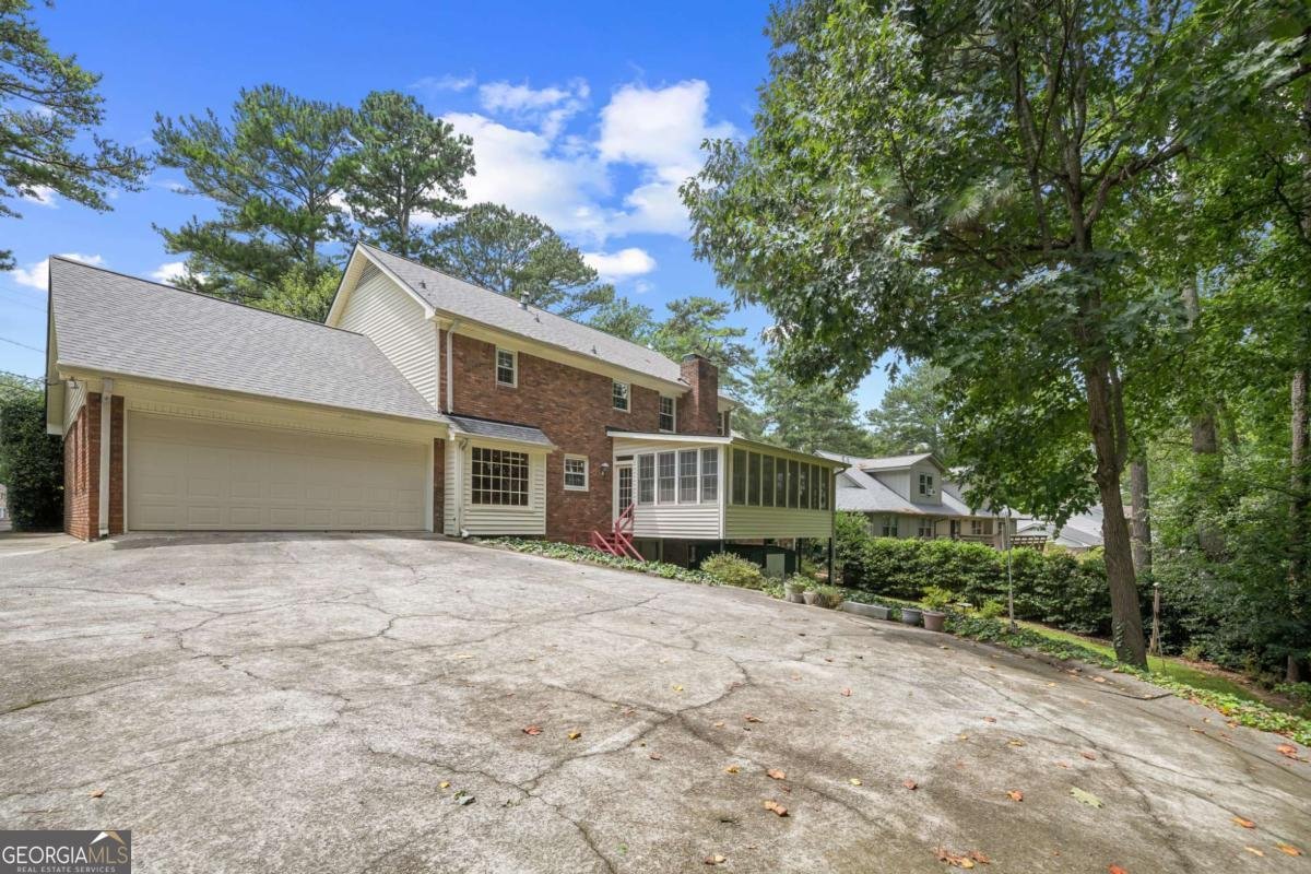 5271 Vernon Lake Drive Atlanta - 34