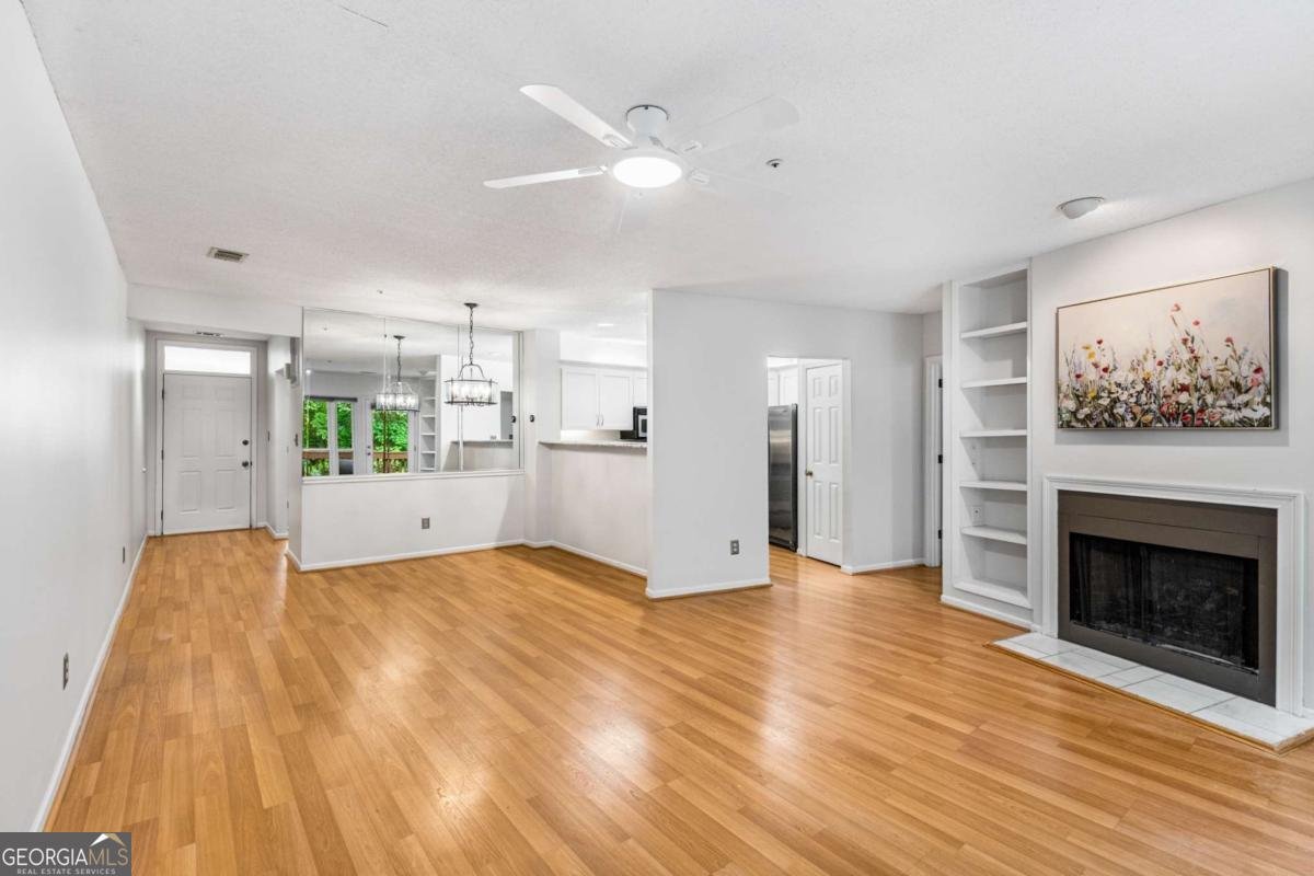 490 Sherman Way Decatur - 16