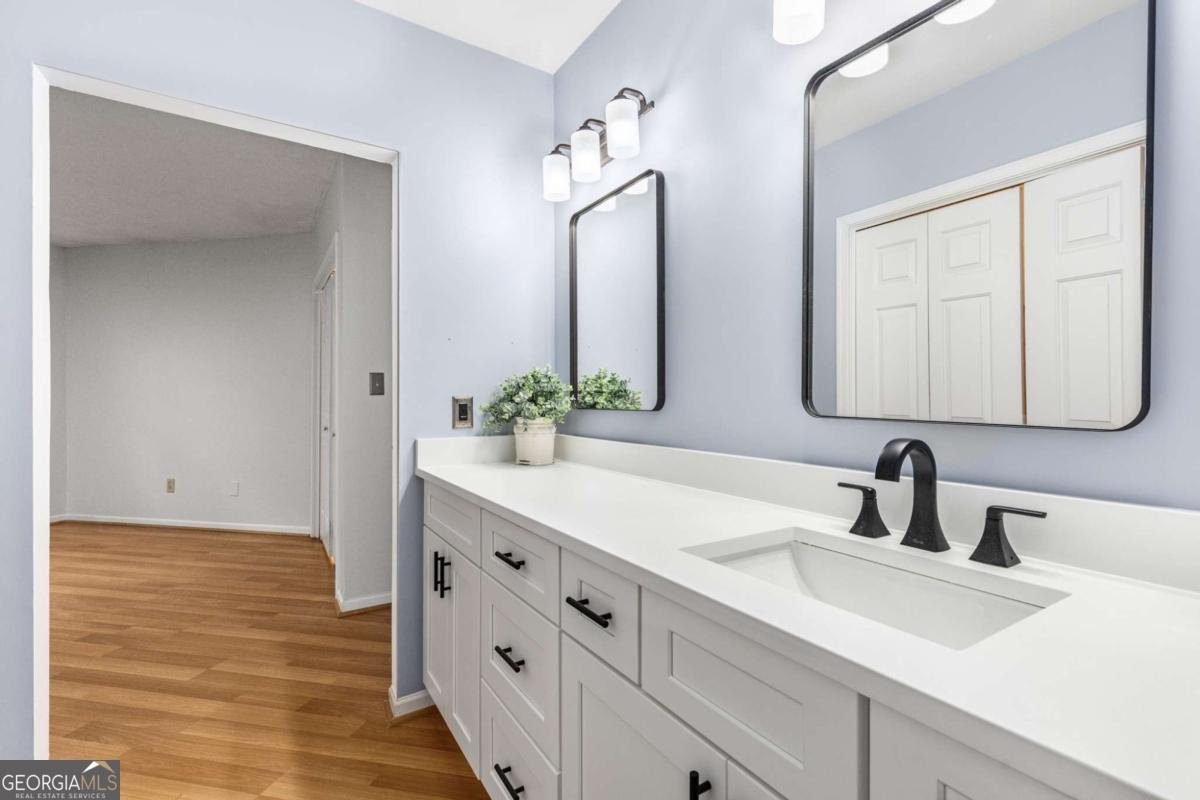 490 Sherman Way Decatur - 28