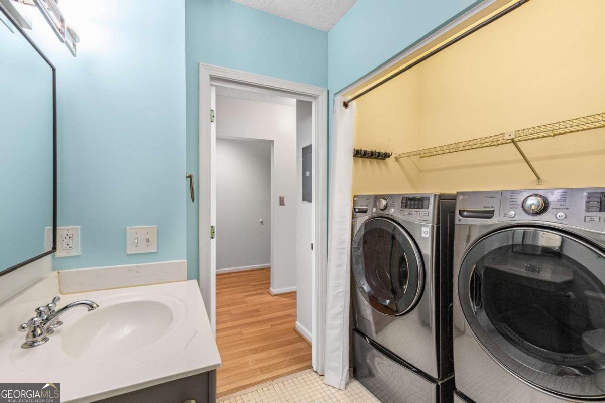 490 Sherman Way Decatur - 37