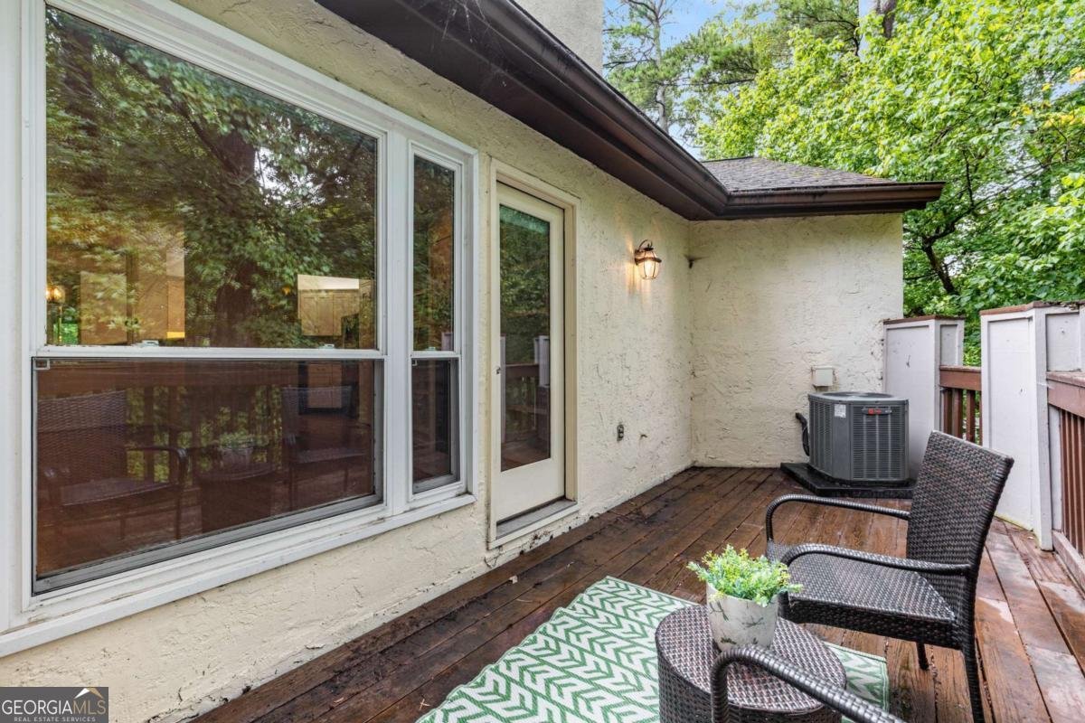 490 Sherman Way Decatur - 7
