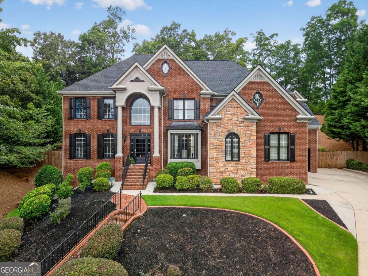 1370 Boomer Circle Suwanee - 1
