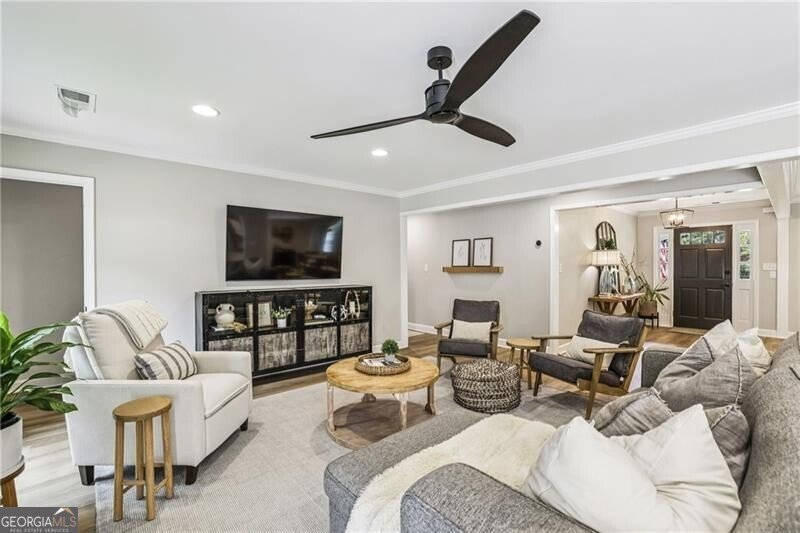 12065 King Road Roswell - 11