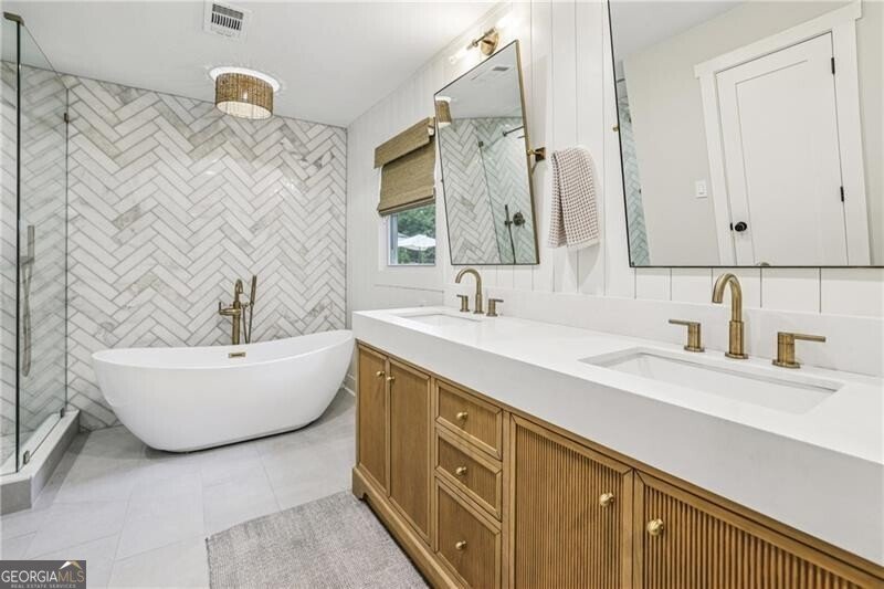 12065 King Road Roswell - 25