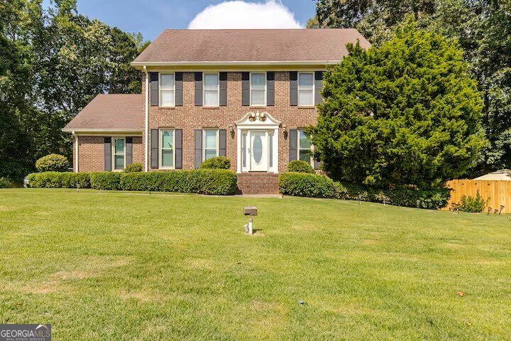 215 Dix Lee On Drive Fayetteville - 1